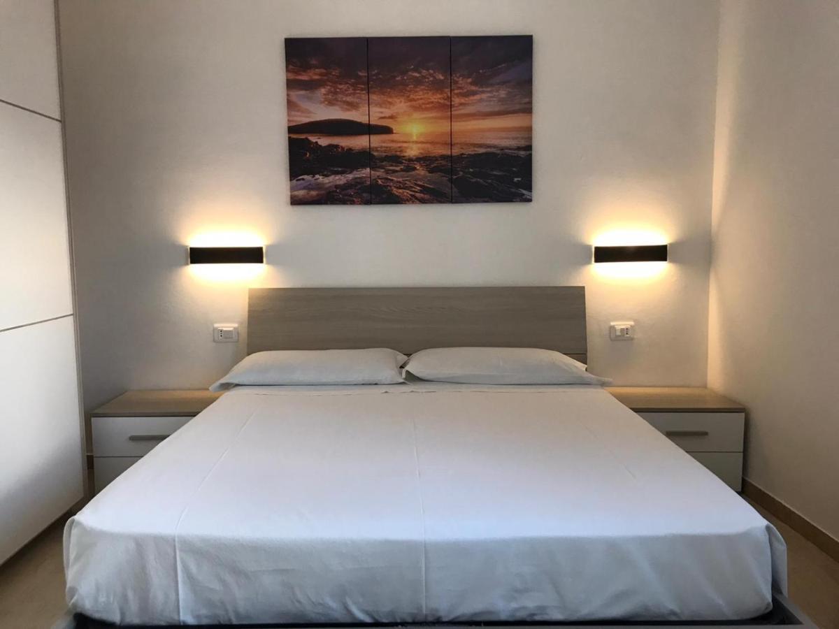 Eagle Rooms Riva del Garda Ngoại thất bức ảnh